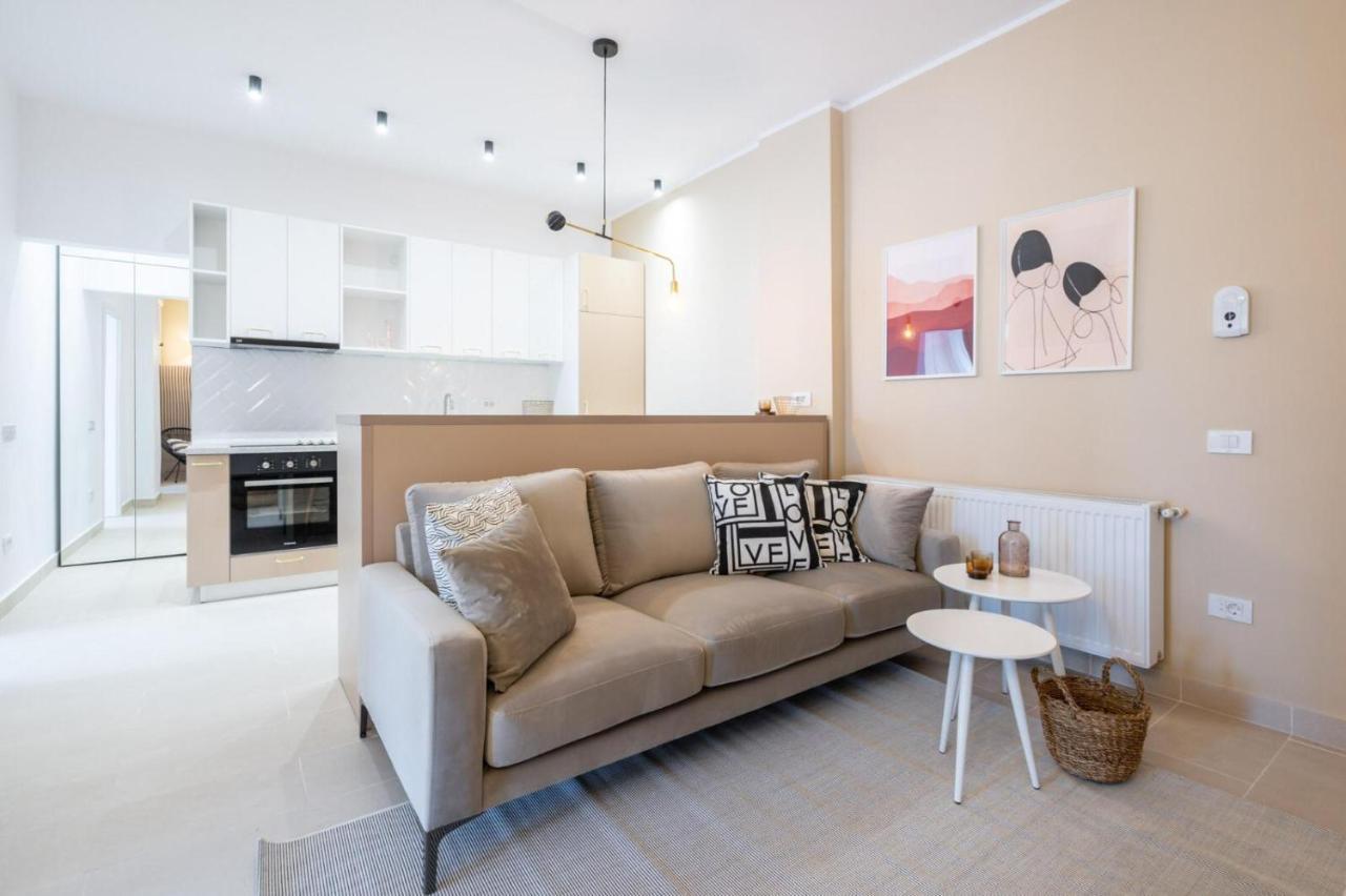 Fabulous Apartament With View In Calea Victoriei بوخارست المظهر الخارجي الصورة