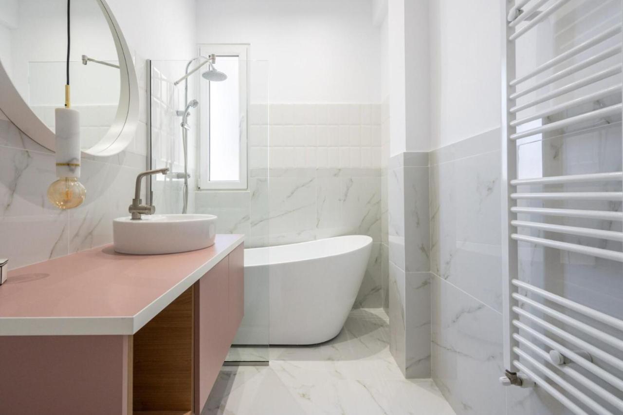 Fabulous Apartament With View In Calea Victoriei بوخارست المظهر الخارجي الصورة