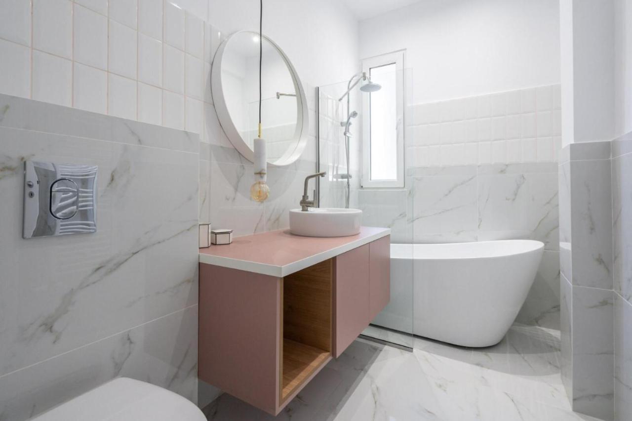 Fabulous Apartament With View In Calea Victoriei بوخارست المظهر الخارجي الصورة