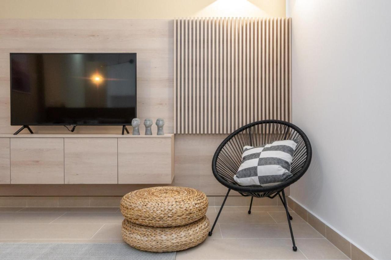 Fabulous Apartament With View In Calea Victoriei بوخارست المظهر الخارجي الصورة